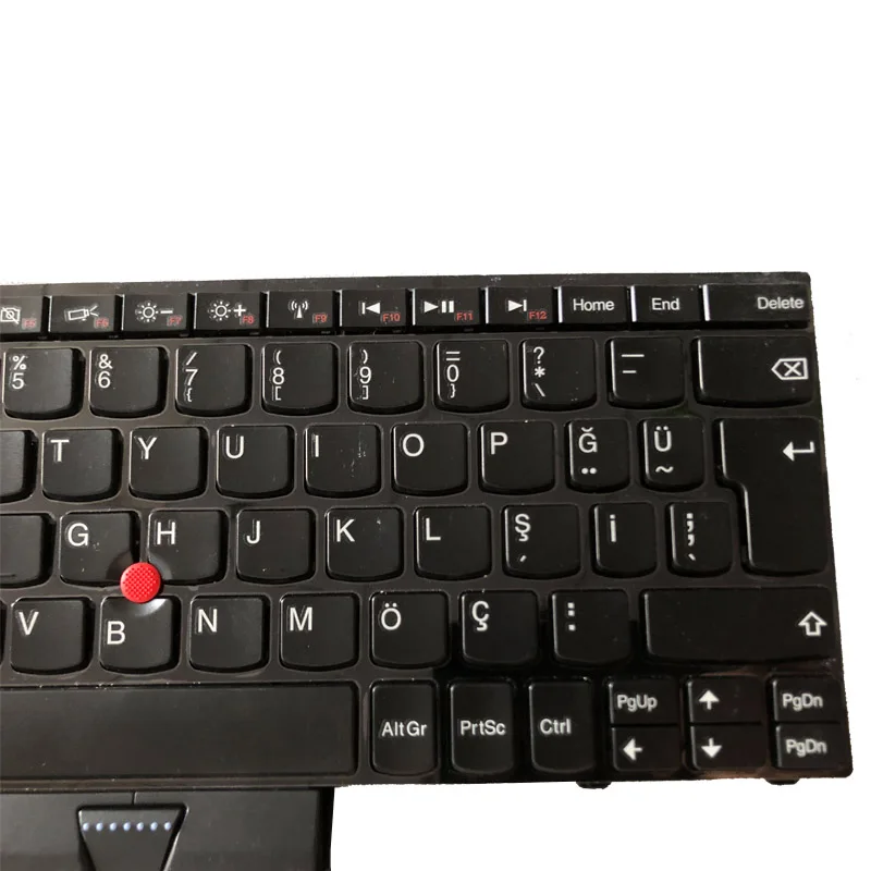 薄型中堅スペックPC再出品