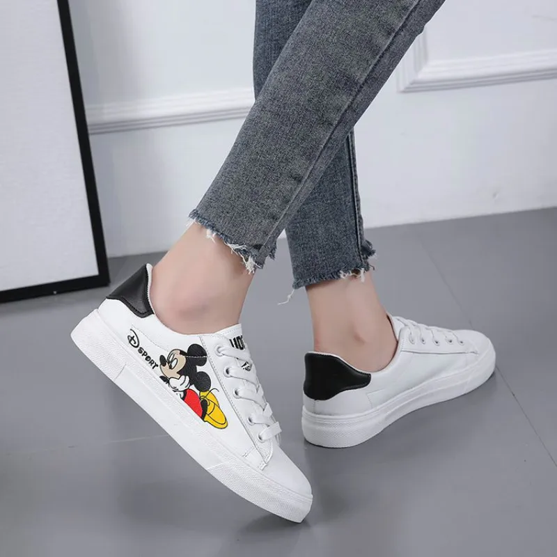 Новые весенние белые туфли Disney для мальчиков и девочек повседневные спортивные с