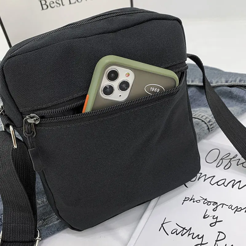 Men's Shoulder Bag INS Trend Waterproof Small Backpack Korean Mobile Phone Man's Messenger Bag Mini Square Bag Crossbody Bags