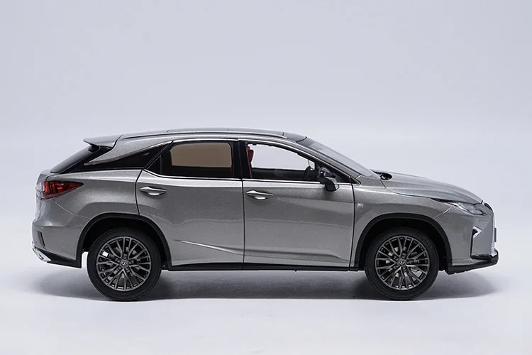 1:18 высокое тщательное LEXUS RX RX200T внедорожник сплав модель автомобиля статические металлические модельные автомобили с оригинальной коробкой