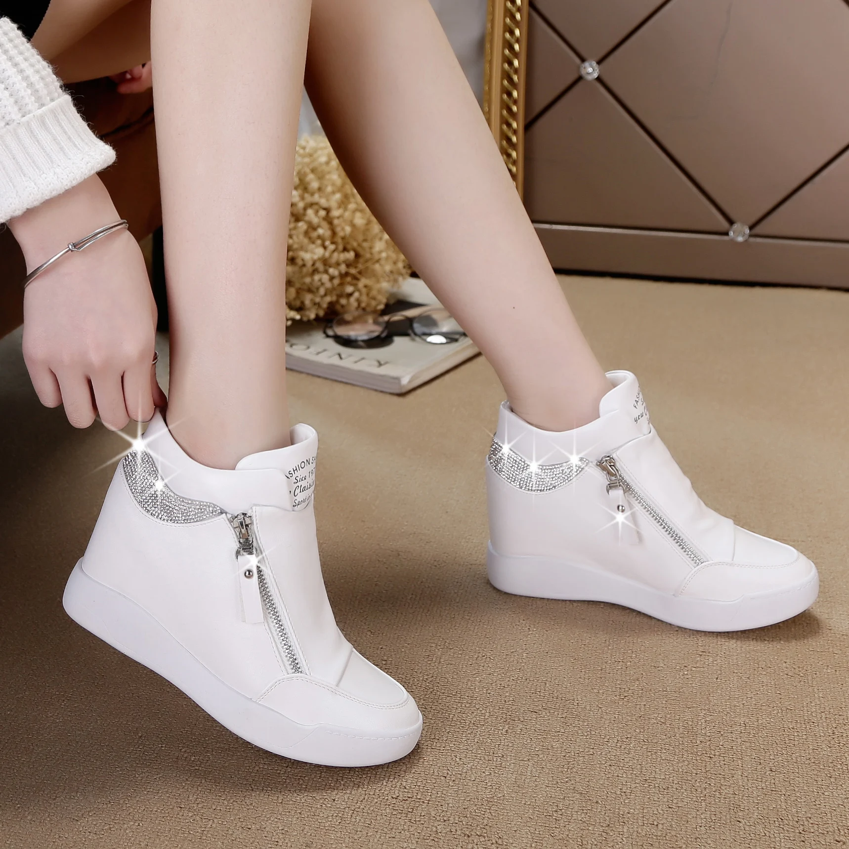 

Dumoo Autumn/Winter Shoes Women Sneakers Lady Warm Plush White/Black Platform Wedges High Heel Sneakers Shoes Zapatillas Mujer