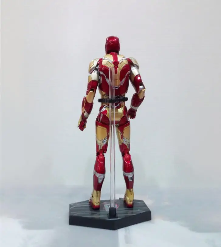 New In Box Горячие игрушки; ЖЕЛЕЗНЫЙ ЧЕЛОВЕК Марк XLII MK42 с светодиодный свет 1/6th весы фигурка Коллекционная модель игрушка