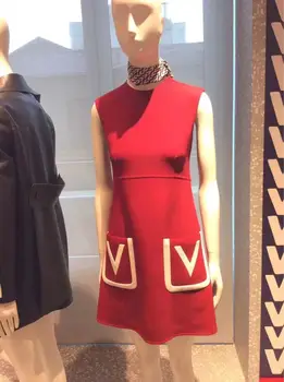 

New sleeveless pure color cultivate morality show thin temperament elegant dress