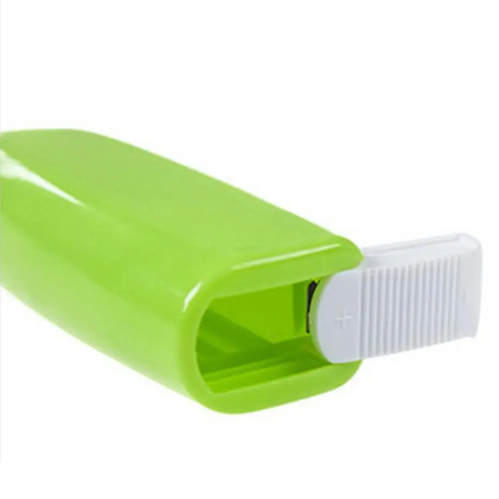 Portable Electric Egg Beater Cooking Small Tool Milk Coffee Juice Foam Agitator for Kitchen Home Accessories