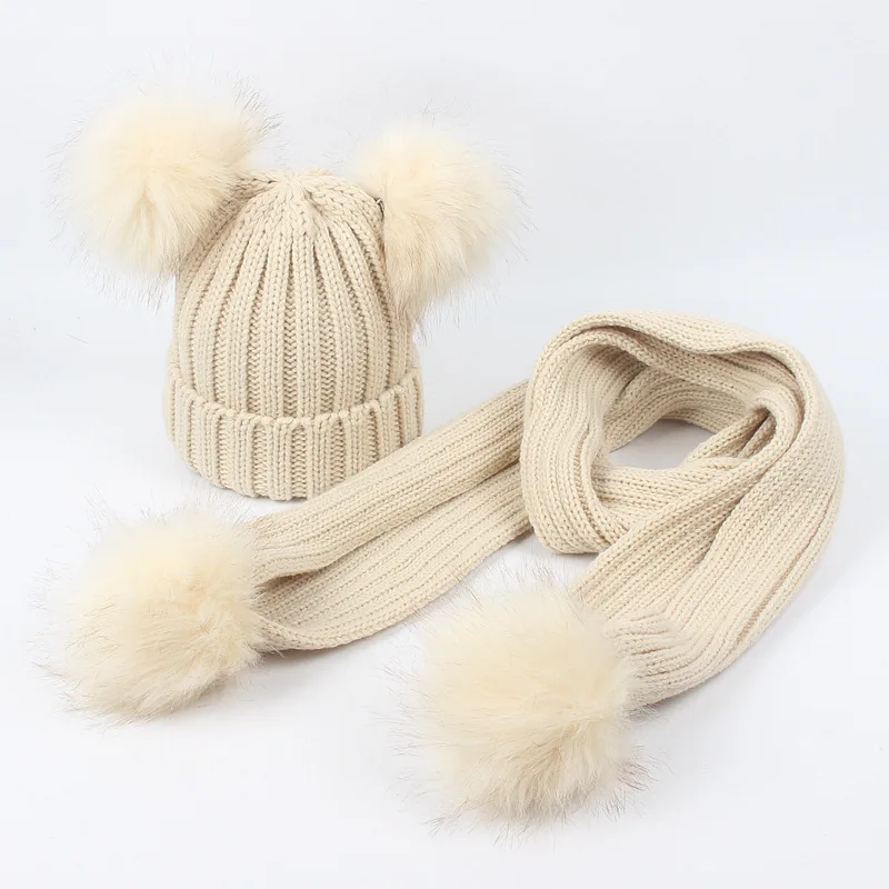 Новые модные осенне-зимние вязаные шапки и наборы шарфов с двойным помпоном из искусственного меха для детей, плотные бархатные шапочки - Цвет: beige