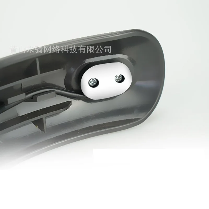 tail light pad white_1