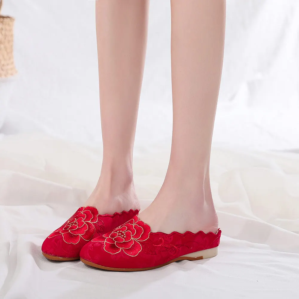 Veowalk Handmade Flowers Embroidered Jacquard Women Slippers Comfortable Elegant Ladies Slippers for Ladies Soft Sliders Shoes