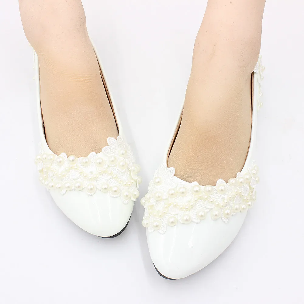 New white flat wedding shoes large size spring bridal shoes soft soles bridesmaid lace decoration made in ChinaBH2114