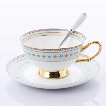 

European Ceramic Coffee Cup Small Luxury Simple Color Bone China Tea Cup Creative Saucer Boba Keychain Home Container JJ60BD