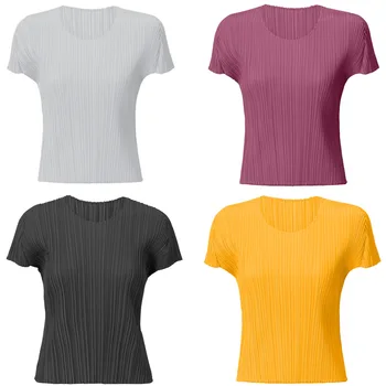 

Japanese Miyake Pleated Top Summer's Versatile Short Sleeve T-shirt Pleated Bottom