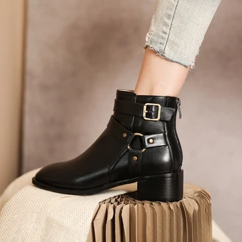 

2020 Autumn Winter buckle Decoration Women's Boots Genuine Leather Thick med Heels Pumps Newest Party Office Shoes Woman