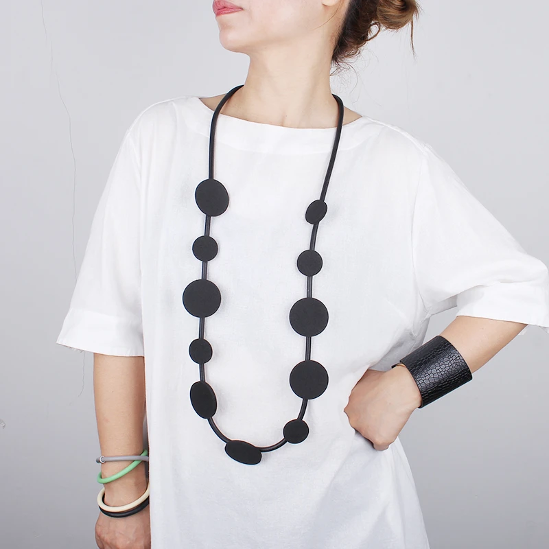 Collar largo hecho a mano mujer, goma de espuma, Goth, cuentas redondas grandes, Retro, ropa, decoración de joyería|Collares colgantes| - AliExpress
