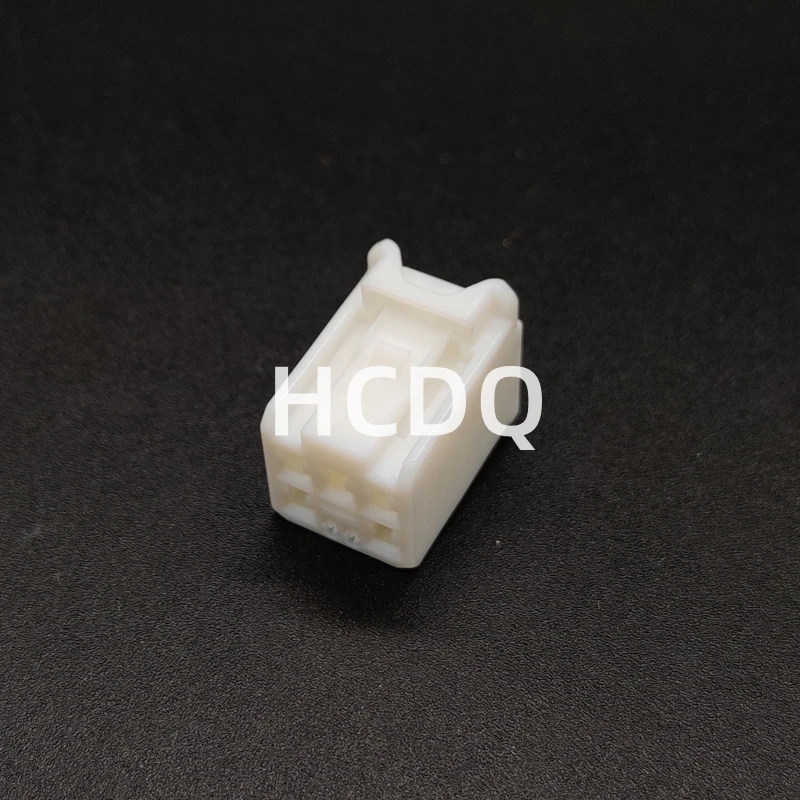 The original 90980-12358 7PIN Female automobile connector plug shell and connector are supplied from stock