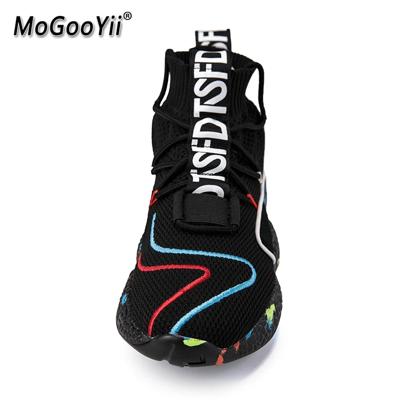 Men Casual Shoes Unisex Fashion Sneakers Light Flat Walking Shoes Socks Couples Shoes Breathable Lace up Wearable Footwear