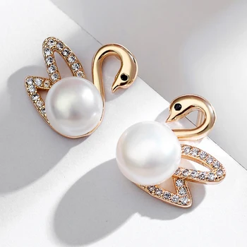

Lnngy Exquisite 100% Natural Cultured Freshwater Pearl Swan Vintage Stud Earrings Prevent Allergy Personality Women Earring Gift