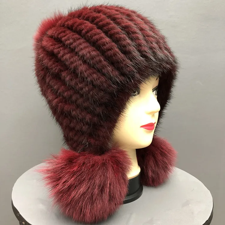Dames wintermuts van nertsenbreisel met vossenbont pompon_voghion.com