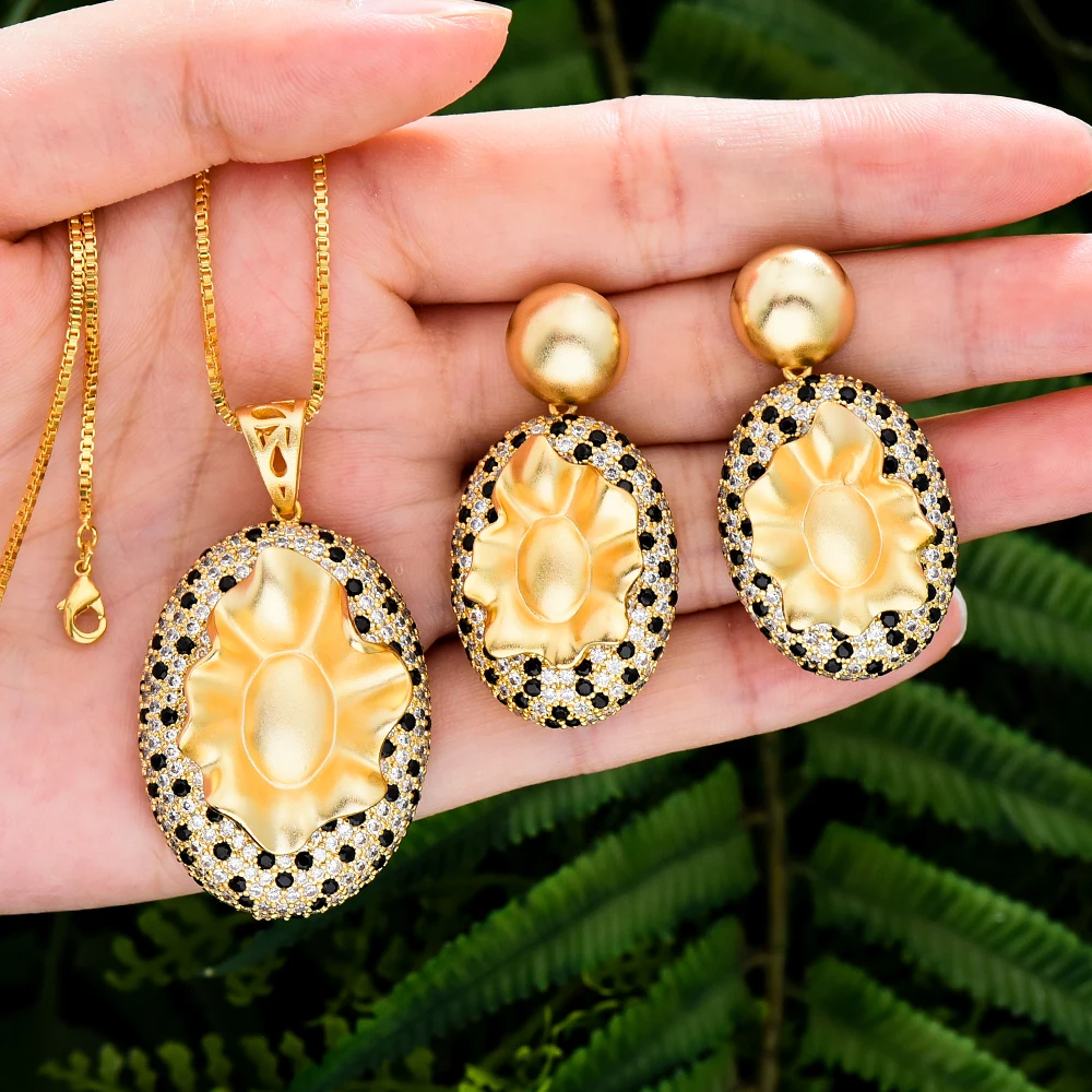 Brand New Red Green Blue Surface Alloy Cuff Dubai Luxury Necklace Wide Bangle Earrings Ring Jewelry Set Wedding High Quality