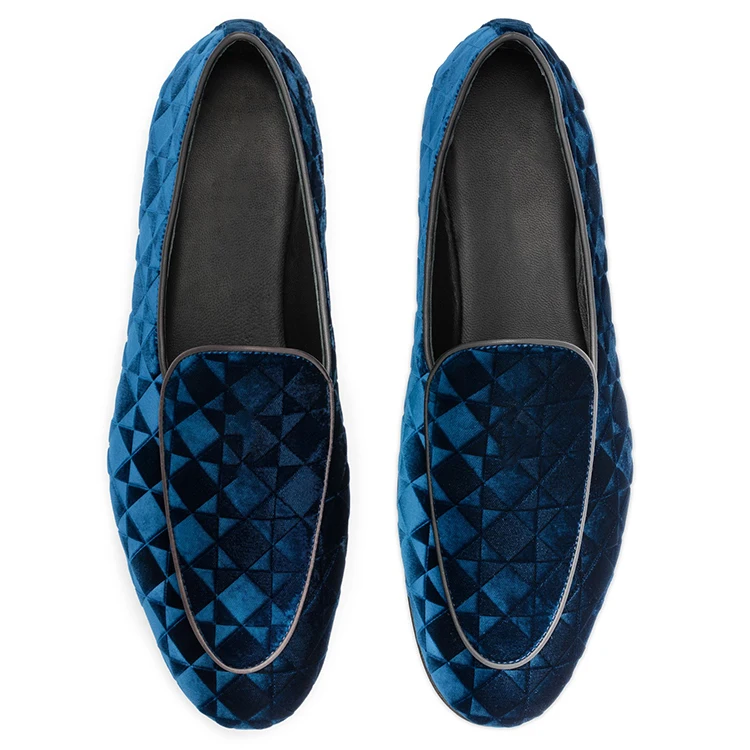 Qianruiti/Новое поступление; Мужская обувь без застежки в британском стиле; Цвет черный, синий; бархатная модная мужская повседневная обувь