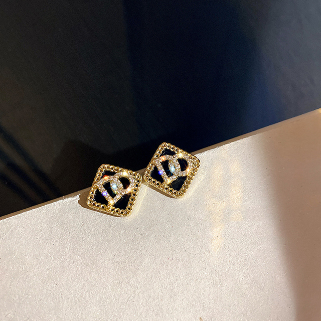 Asymmetric Korean Style Popular Design Long Earrings Hollow Circle Diamond Gold Pearl Pendantes Earrings For Woman Jewelry