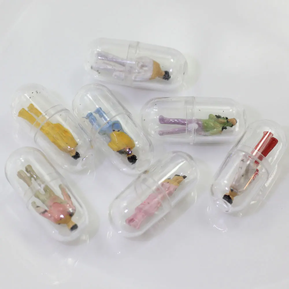 100/50pcs 24*10MM Kawaii Toy People Clear Pill Resin Transparent Capsule Charms Doll in | Дом и сад