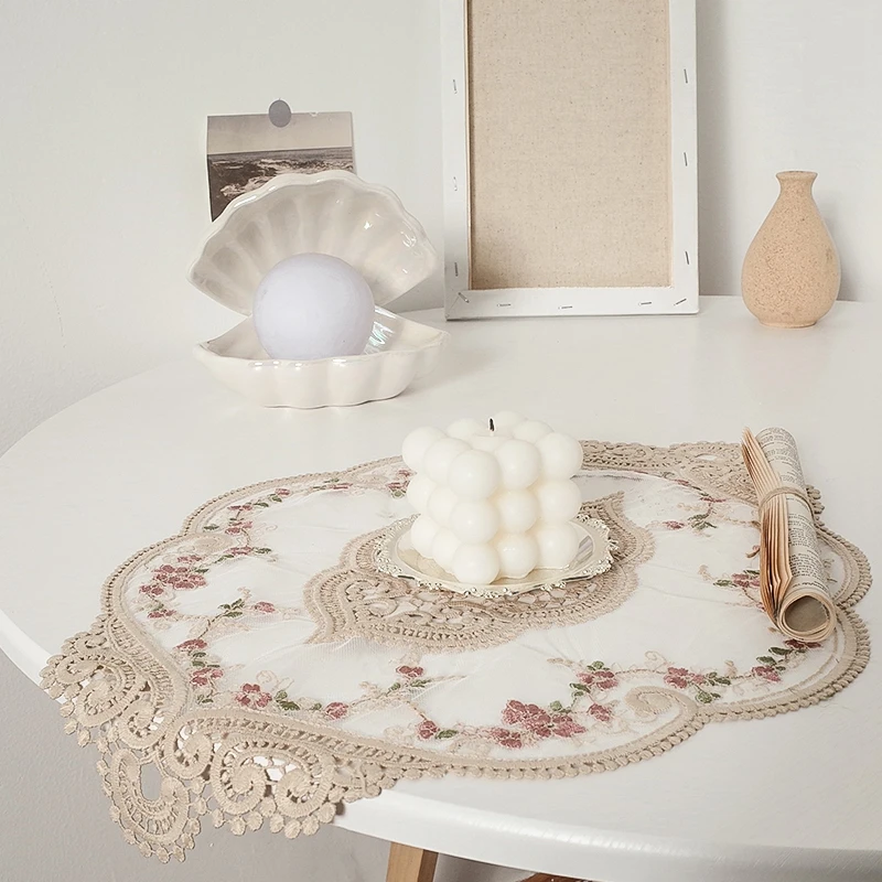 Set De Table Rond Lavable En Dentelle Blanche Brodée Pour Tasse à Manger, Thé, Tasse à Manger, Dessous De Verre, Napperon En Verre, Décoration De Table De Cuisine (couleur : Blanc, Taille : Rond 30 Cm