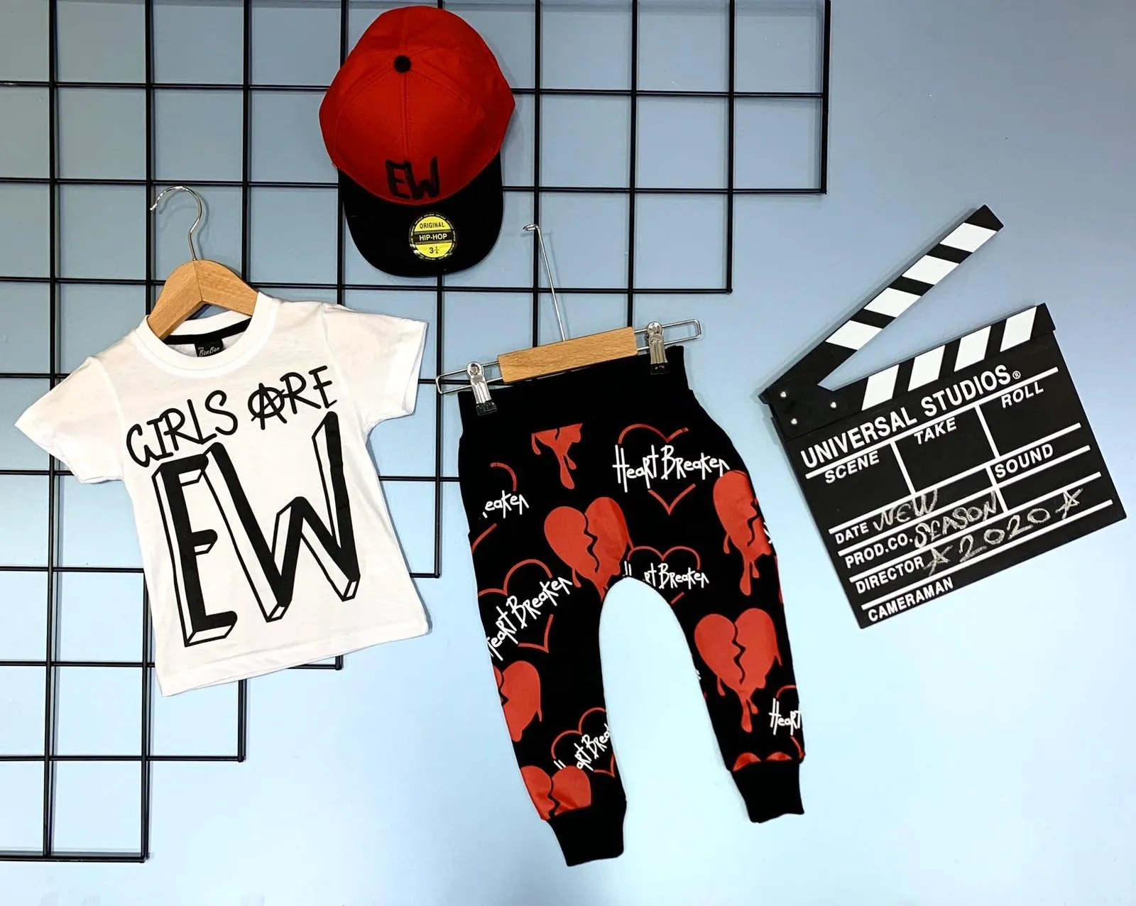 

Super fashion model for boys with cap, 2020 spring-summer outfit