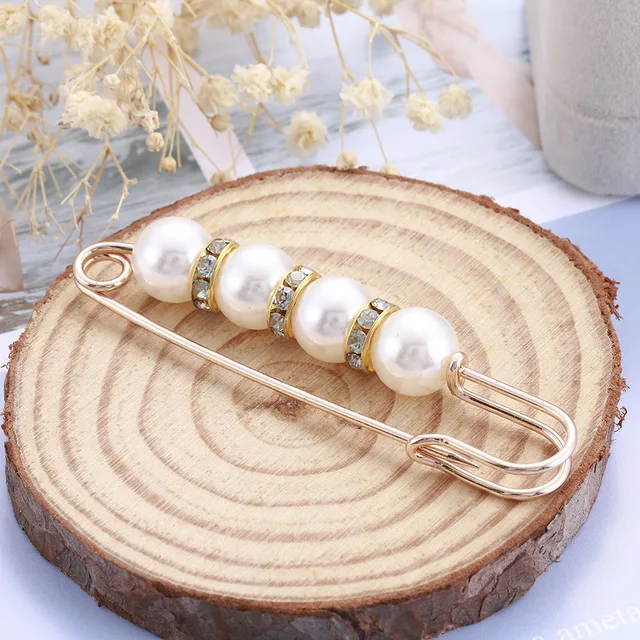 Fashion Pearl Fixed Strap Charm Safety Pin Brooch Sweater Cardigan Clip Chain Brooches Jewelry AQ854