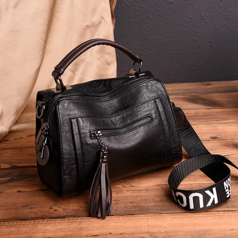 

2018 New Style Fashion Handbag Oblique Bag Europe And America Shoulder Bag Wing Bag