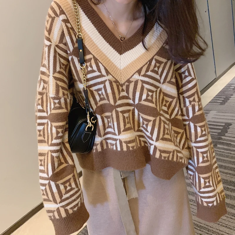 Mishow Winter Causal Vintage Thick Sweater Women VNeck Long sleeve Loose Long Sleeve Plaid Knit Pullover Tops MX19D5629