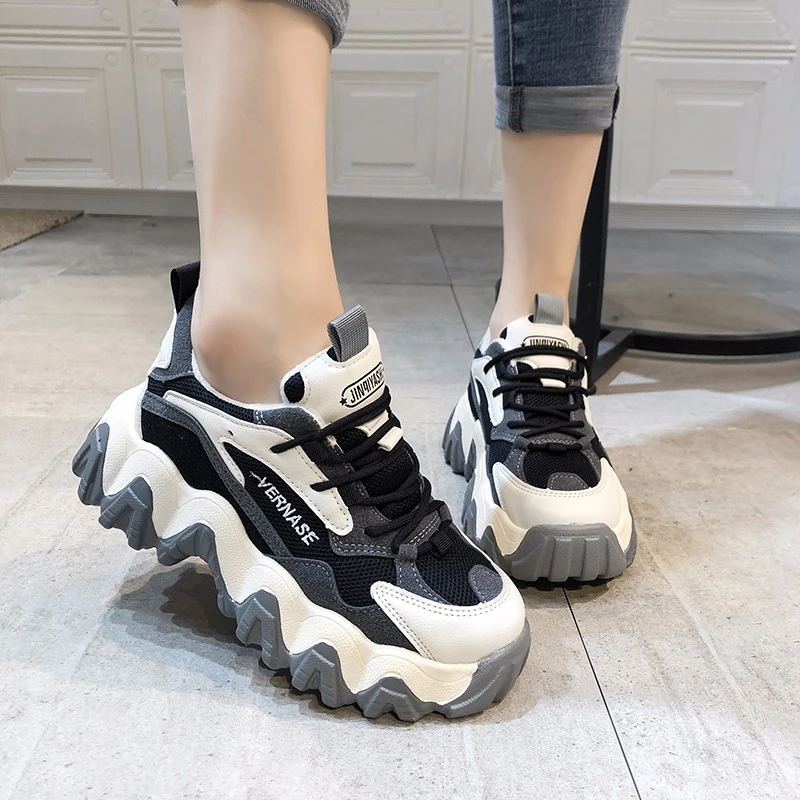 comfort fashion sneakers