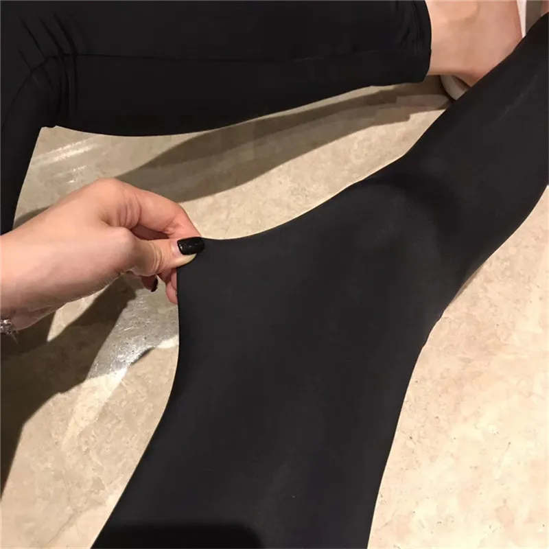 2020 Summer New Ice Silk Leggings Women Sun- Cool Cool Pants Stretch Was Thin And Breathable Nine Points Pants F5A126