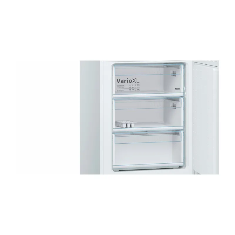 Холодильник с нижней морозильной камерой NatureCool Bosch KGE39XW2OR|Холодильники| |