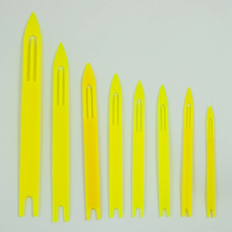 8 Pcs Yellow Plastic Fishing Line Repair Netting Needle Shuttles