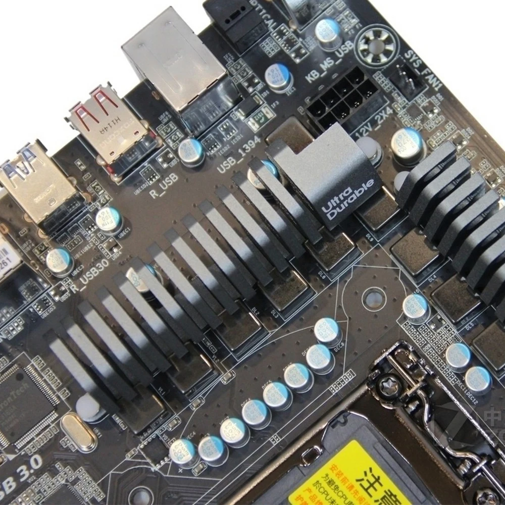 Оригинальная б/у настольная Материнская плата Gigabyte GA-Z68X-UD3R-B3 Z68 розетка LGA 1155 Core i7/i5/i3/Pentium/Celeron DDR3 32G ATX