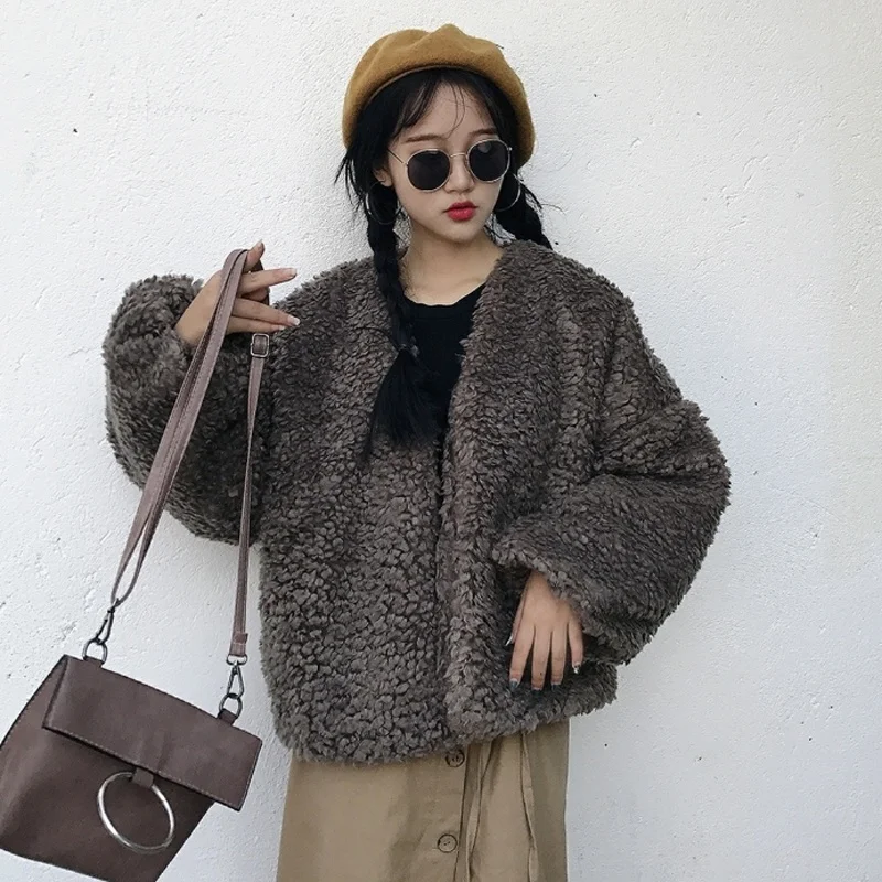 

Woman Coat Jacket Fake Faux White Short Ladies Fur Jackets Students Coats For Women Coat Jacket Fashion Sweet Casual Loose Coat