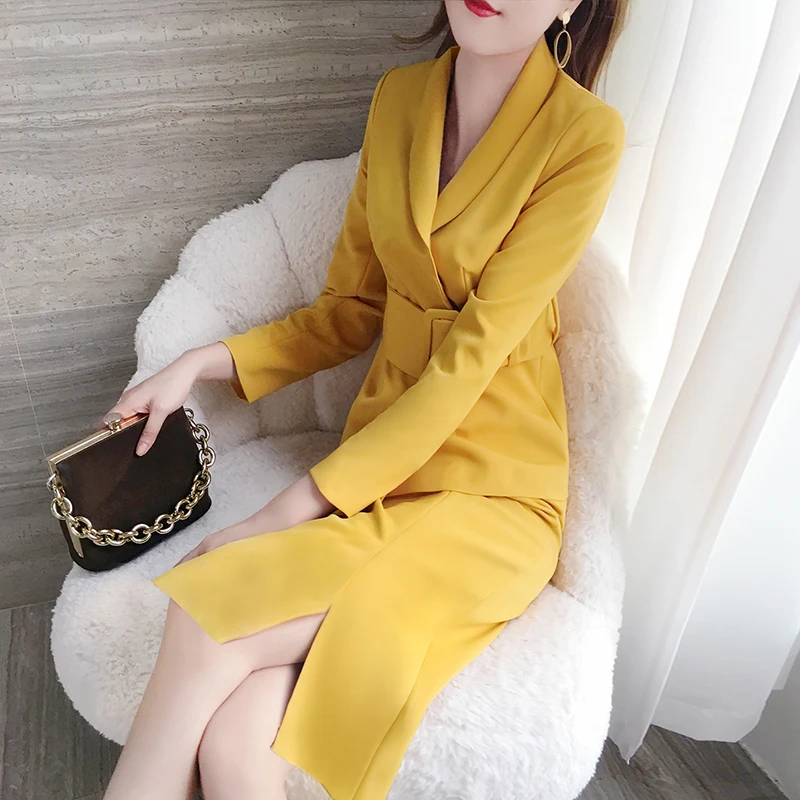 Женский офисный костюм с юбкой профессиональный комплект из двух предметов