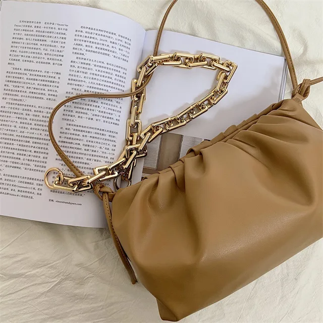 2022 Retro Women Dumplings Messenger Bag Designer Chain New Fashion Cloud Female Crossbody Shoulder Bag Tide Handbag Clutch Bag BN