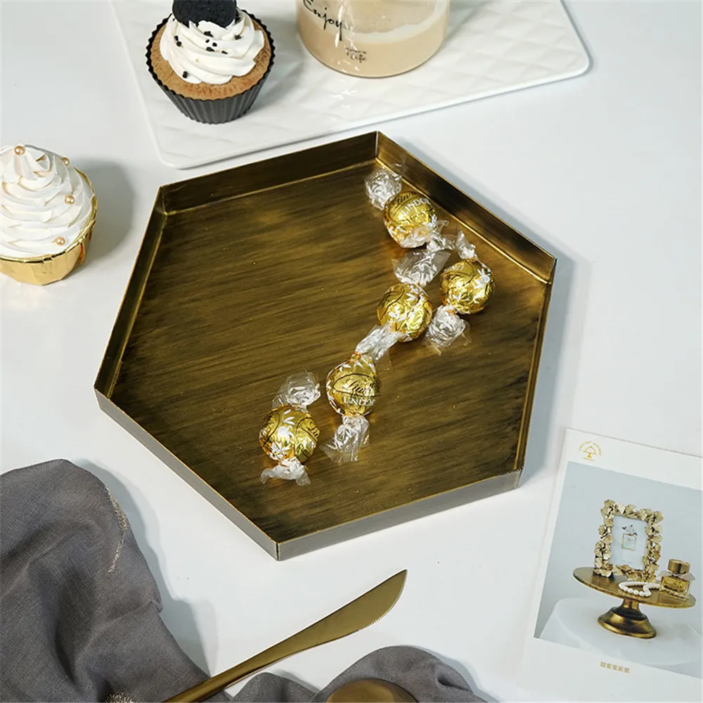 

Nordic Metal Storage Plate Chic Ins Pentagon Gold Dessert Cake Bread Tray Jewelry Display Key Storage Plate Trays for Home Decor