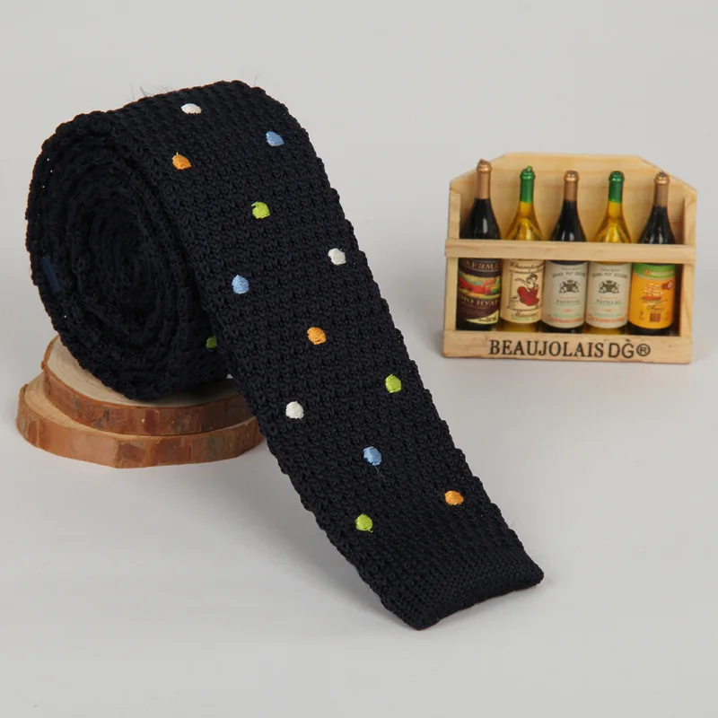 Мужские вязаные галстуки в горошек для отдыха, Модный облегающий Узкий Тонкий галстук для мужчин, обтягивающий тканый дизайнерский галстук