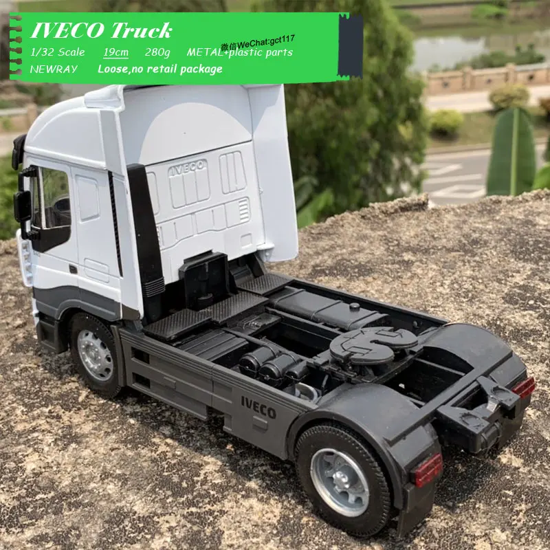 IVECO truck white (5)