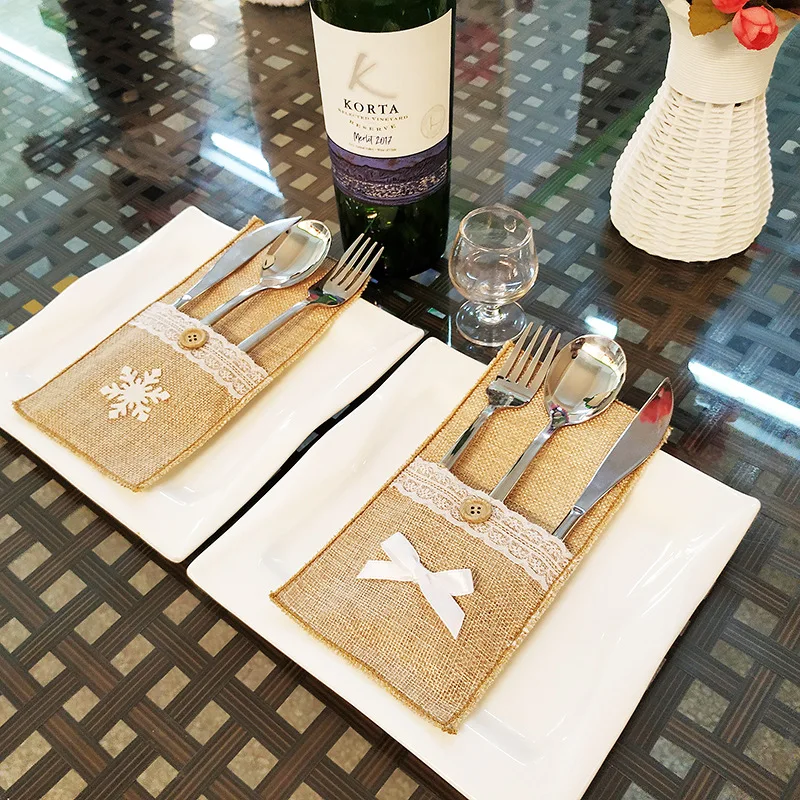 

Christmas Tableware Cover Bow Linen Lace Knife And Forks Cover Xmas Ornament Cutlery Silverwaser Holder Dinner Decoration