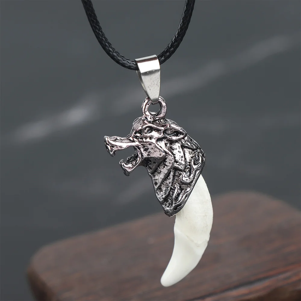 New Men Women/'s Wolf Tooth Necklace Stainless Steel Domineering Pendant Jewelry