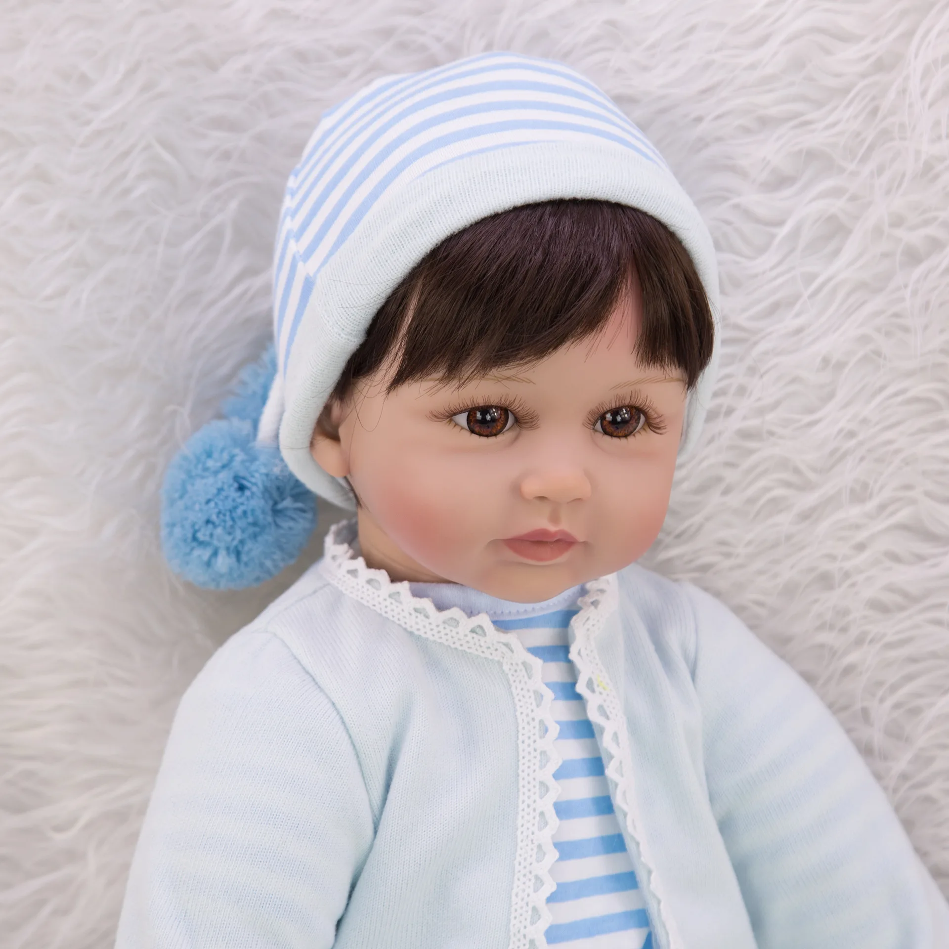 60 см bebe Кукла реборн малыш мальчик кукла в мягкой синей одежде 3/4 силиконовые реалистичные детские игрушки очень удобные прикосновения перед сном игрушки g