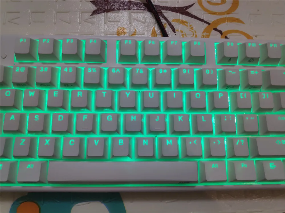 Слива NIZ 87 RGB 35g емкостная механическая клавиатура 108 keybooards 35g проводная realforce аналогичный тип