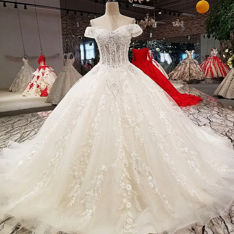 Luxurious Designer Wedding Gowns | Lavish Wedding Ideas | Val Stefani Blog