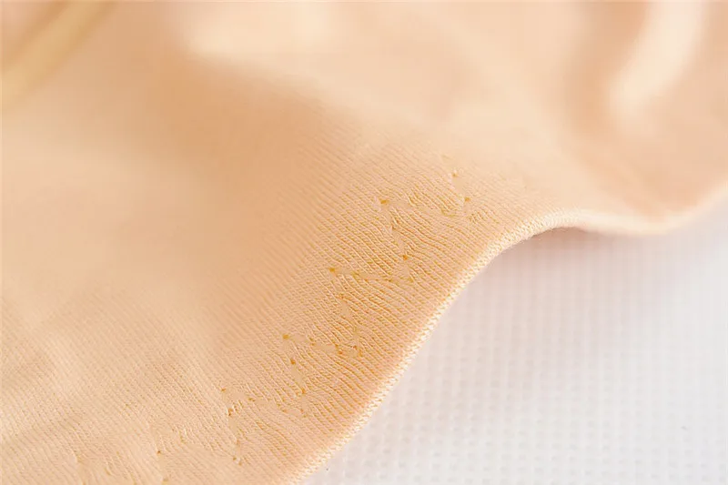 HTB1w.IUcMsSMeJjSspeq6y77VXaC