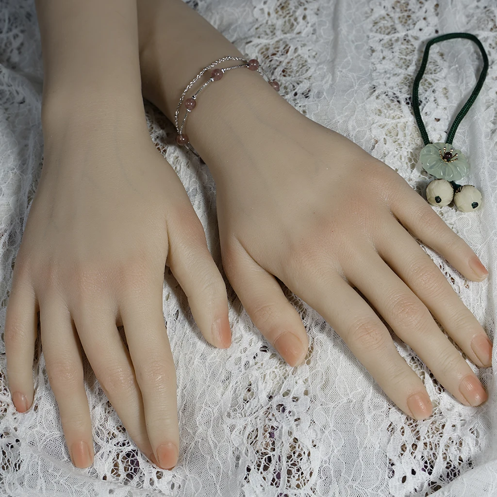 2 Pieces Professional Flexible Soft Silicone Mannequin Model Hand Nail Art Practice/Trainning/Display