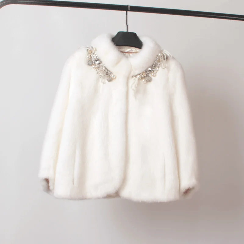 white new short section of fur mink fur coat 1009 - Цвет: white