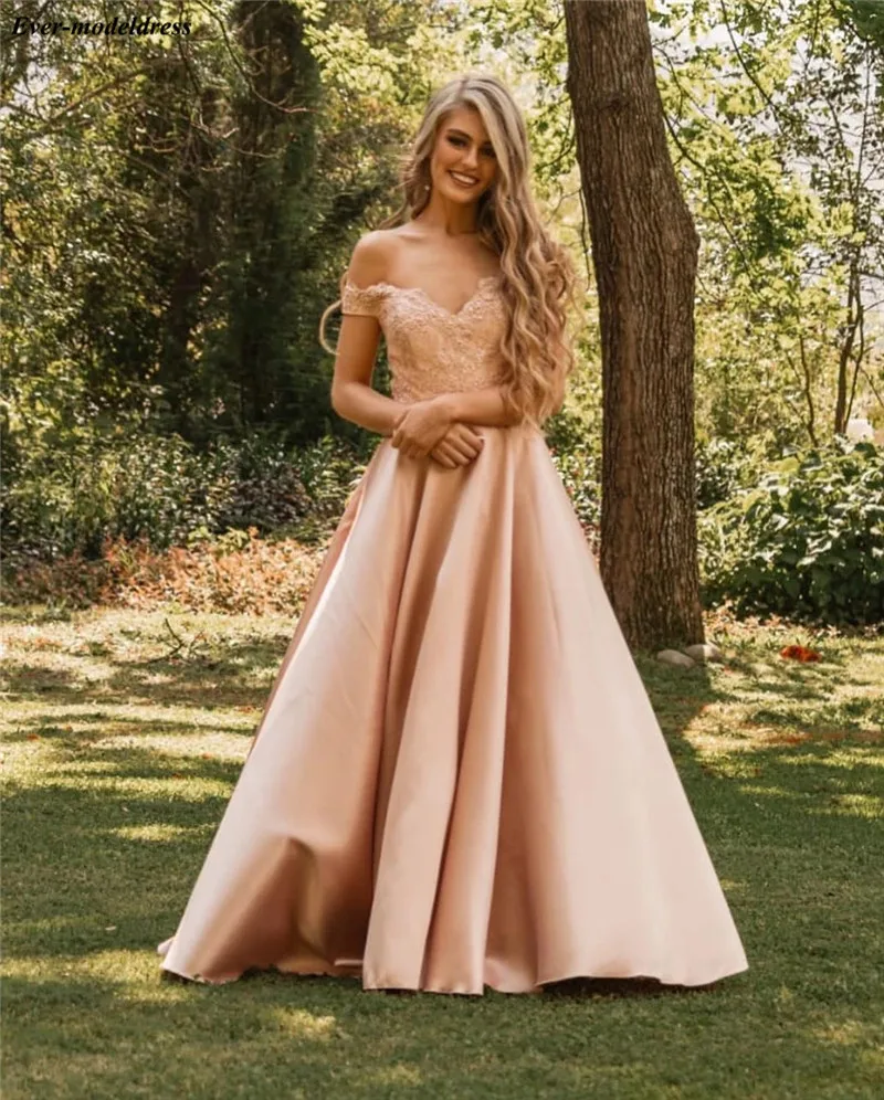 

Off Shoulder Prom Dresses Long Lace Appliques A-line Floor Length Cheap Evening Party Dress Formal Gowns Vestido De Festa 2020