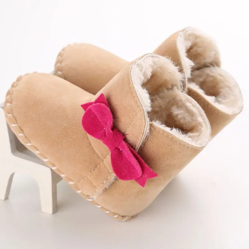 Зимняя детская обувь для новорожденных; флисовые зимние ботинки для малышей с бантом; теплые ботиночки; мокасины; TQ - Цвет: K